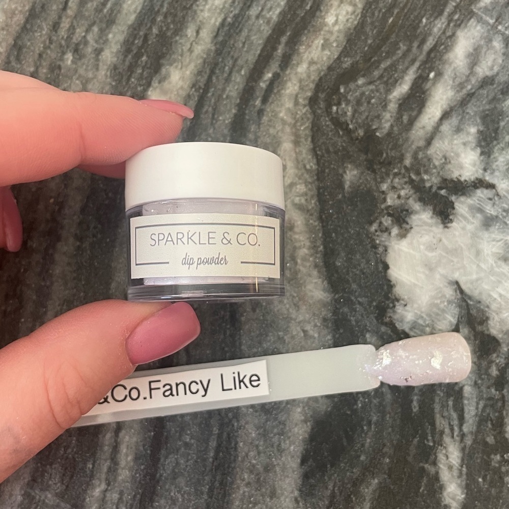 Sparkle & Co. Fancy Like dip powder 0.25 oz